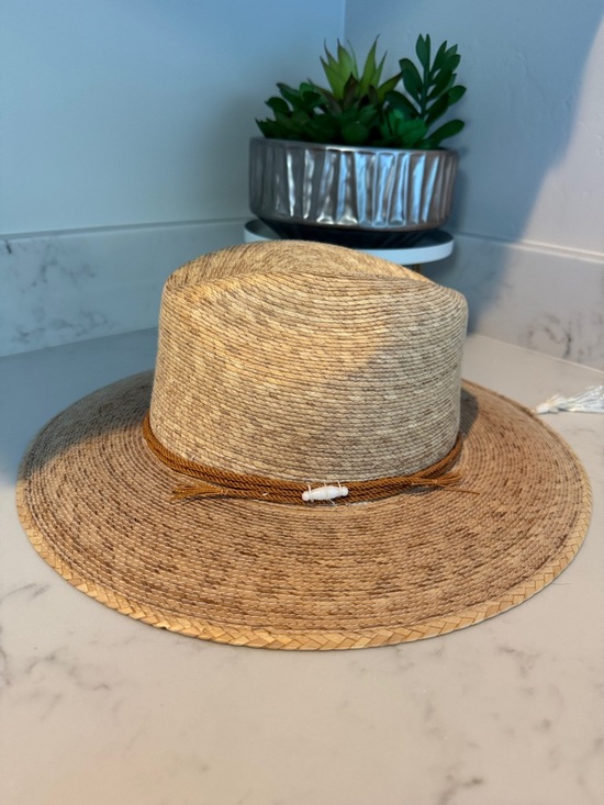 legitimo sahuayo Other - Legítimo Sahuayo Straw Hat with Braided Accent. Size 56 or size 7 - Medium.